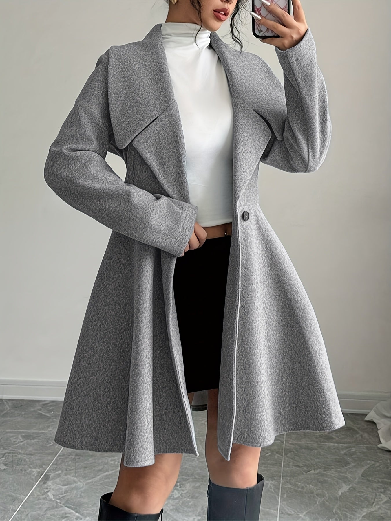 Blazer Feminino Elegante com Lapela e Botão para Trabalho e Dia a Dia